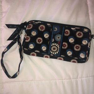 vera bradley wristlet/wallet